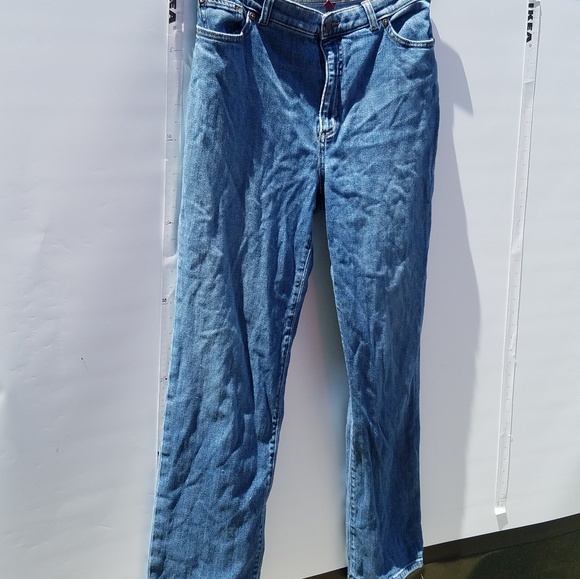 Izod Skinny Jeans - Picture 3 of 6